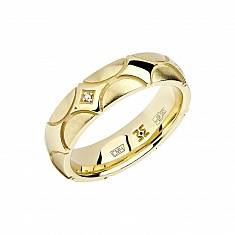 Обручальные кольца прочие из желтого золота c бриллиантом 01О630333