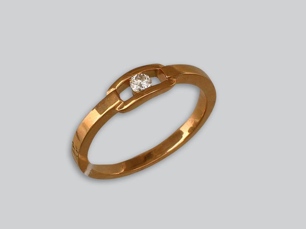 Кольцо из желтого золота c бриллиантом 01К642410 фото