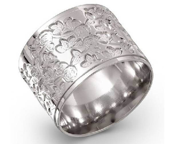 Кольцо из серебра плоское с флористическим узором 