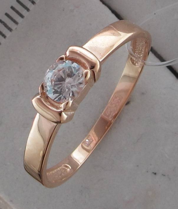 Кольцо из красного золота c фианитом 