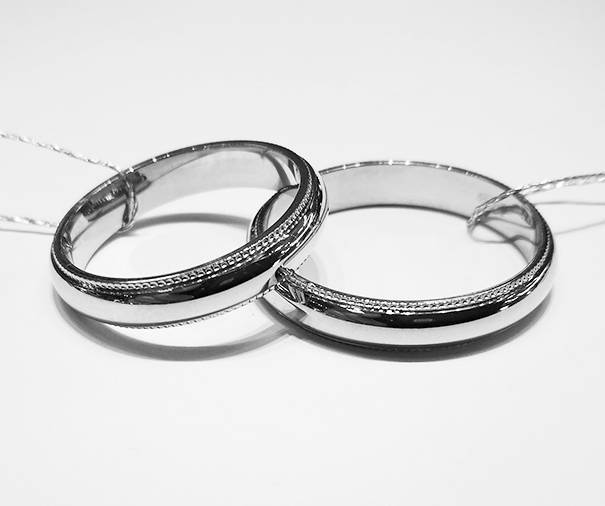 Серебряное кольцо с накаткой 