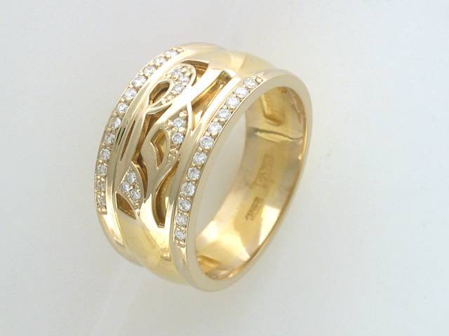 Кольцо из комбинированного золота c бриллиантом 01К683672 фото