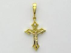 Крест из комбинированного золота c бриллиантом 01Р680605