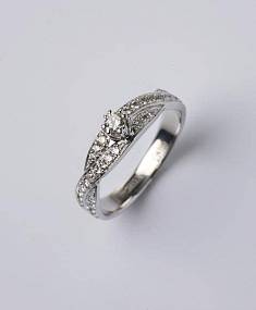 Кольцо из белого золота c бриллиантом Г9К620024