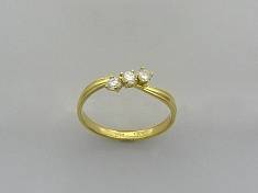 Кольцо из желтого золота c бриллиантом 01К643856