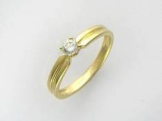 Кольцо из желтого золота c бриллиантом 01К644406