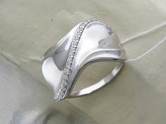 Кольцо из серебра c фианитом Р3К1501261